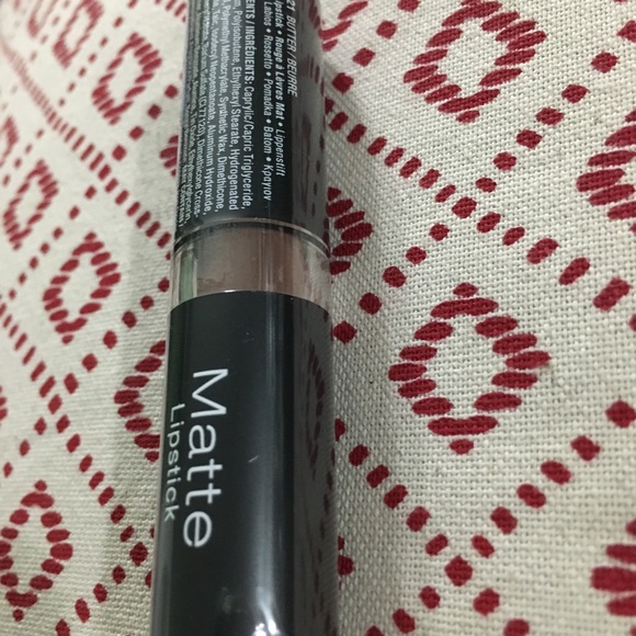 NYX Butter Matte lipstick 💄 - Picture 3 of 4